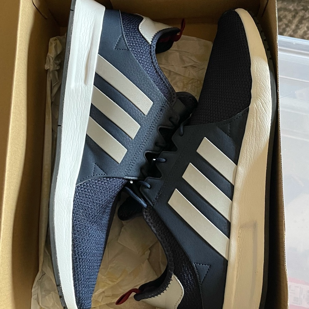 Adidas XPLR